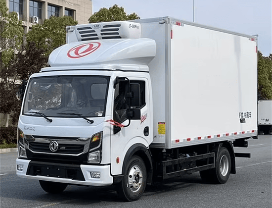 Rent a Cargo Truck in Dubai